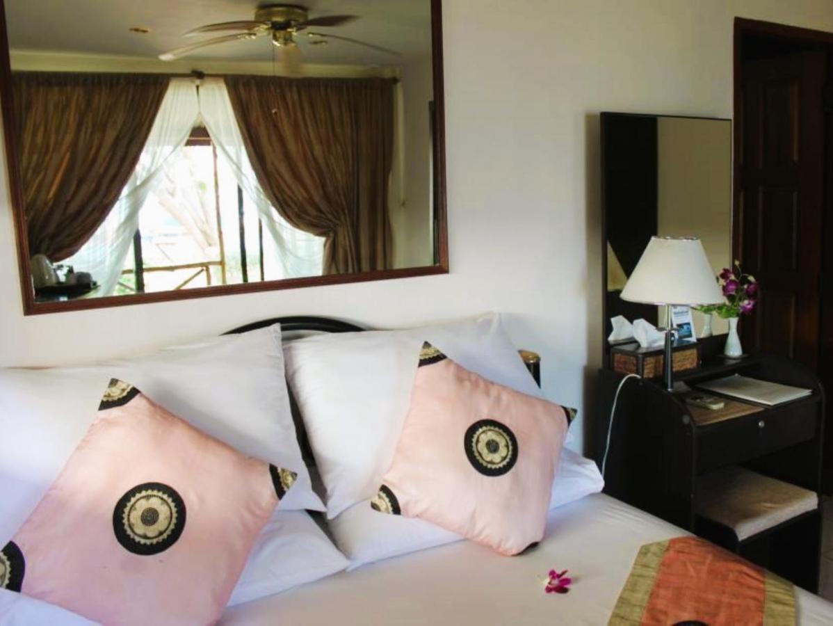The Waterfront Hotel At Fishermans Village Bophut Ngoại thất bức ảnh